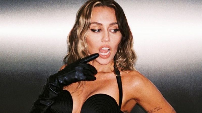 Miley Cyrus rupe tăcerea cu privire la divorțul de Liam Hemsworth! Care a fost momentul &icirc;n care a realizat că mariajul lor s-a terminat