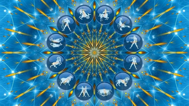 Horoscop zilnic, 10 septembrie 2023: Peștii vor simți nevoia să exploreze aspectele mai profunde ale situațiilor. Balanțele vor descoperi răspunsuri importante pentru &icirc;ntrebările lor