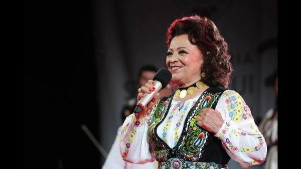 Retragerea Mariei Ciobanu din muzică, după o carieră de mai bine de șase decenii. Artista se confruntă cu probleme de sănătate: "Corzile vocale nu-s de fier! Și fierul se tocește, dacă-l tot bați"