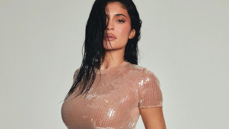 Kylie Jenner rupe tăcerea, după ce s-a spus că este &icirc;nsărcinată. Imaginea care clarifică totul