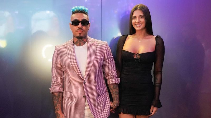 "Așa merg la școală &icirc;mbrăcați?&rdquo; Alex Velea și Antonia, criticați aspru pentru modul &icirc;n care s-au &icirc;mbrăcat copiii lor &icirc;n prima zi de școală. Alegerile vestimentare au declanșat o dezbatere aprinsă &icirc;n mediul online