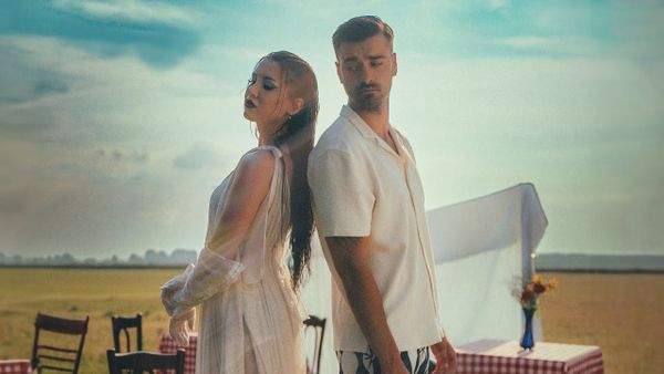 VIDEOCLIP: Paulina X Liviu Teodorescu - Nu-s ca fosta ta