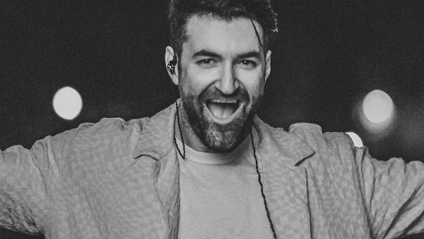 Cum s-a fotografiat Smiley, după ce a rămas fără permis de conducere