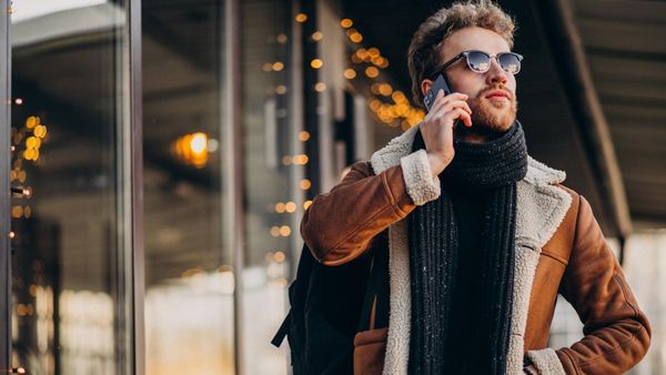 Moda bărbătească la apogeul eleganței: Top 5 outfit-uri de toamnă perfecte pentru mers la serviciu