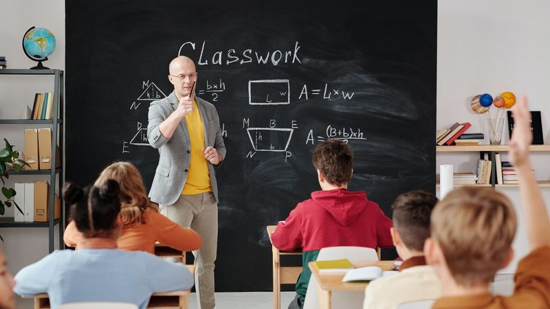 Inteligența artificială urmează să fie studiată la nivel de liceu