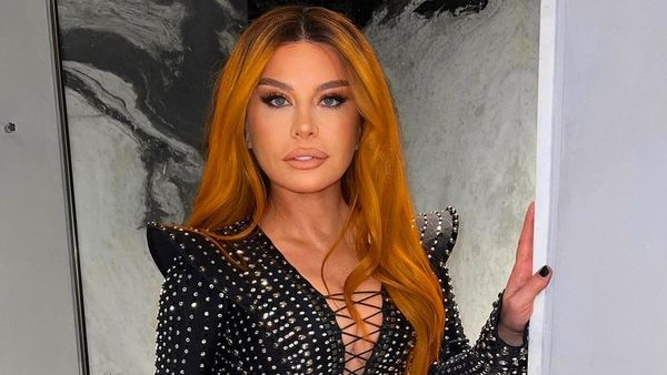 Loredana Groza, primele declarații despre gestul controversat de la Festivalul Mamaia 2023: "În faţa unui guru al muzicii trebuie doar să îngenunchezi, nimic altceva"