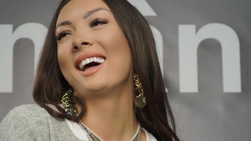 Noi detalii despre moartea artistei Dj Lalla. T&acirc;năra venise &icirc;n Mamaia la un prieten pe care &icirc;l cunoscuse pe internet acum o lună. Tatăl c&acirc;ntăreței rupe tăcerea