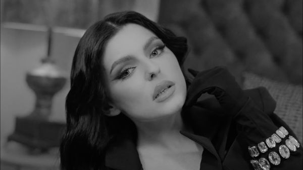 VIDEOCLIP: Sasha Lopez feat Elianne - Fashionista