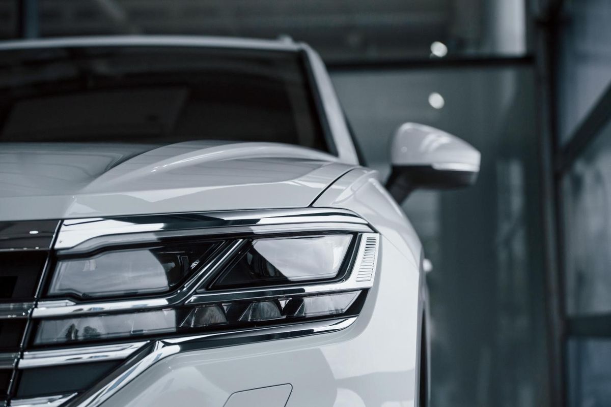 Investiție Secretul Performanței: Cum Influențează Anul Fabricației Alegerea Ta Auto