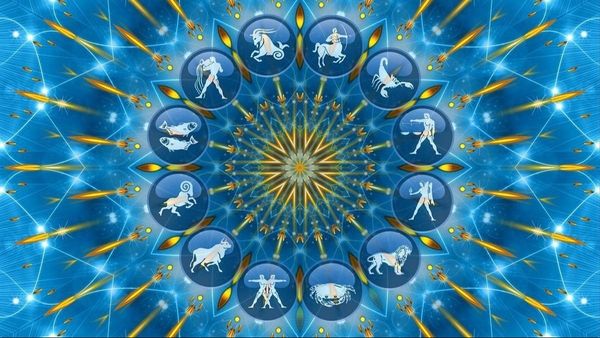 Horoscop zilnic, 6 octombrie 2023: &Icirc;nțelegerea profundă și meditația sunt "cheile" care le vor deschide noi orizonturi Vărsătorilor. Săgetătorii vor avea o abordare strategică și analitică azi &icirc;n aproape toate sferele vieții