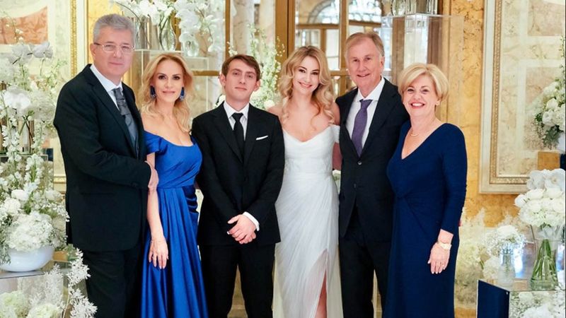&rdquo;Cea mai mare bucurie a unei mame&rdquo; Sărbătoare mare &icirc;n familia Gabrielei Firea! Fostul ministru și-a căsătorit fiul cel mare, pe Tudor