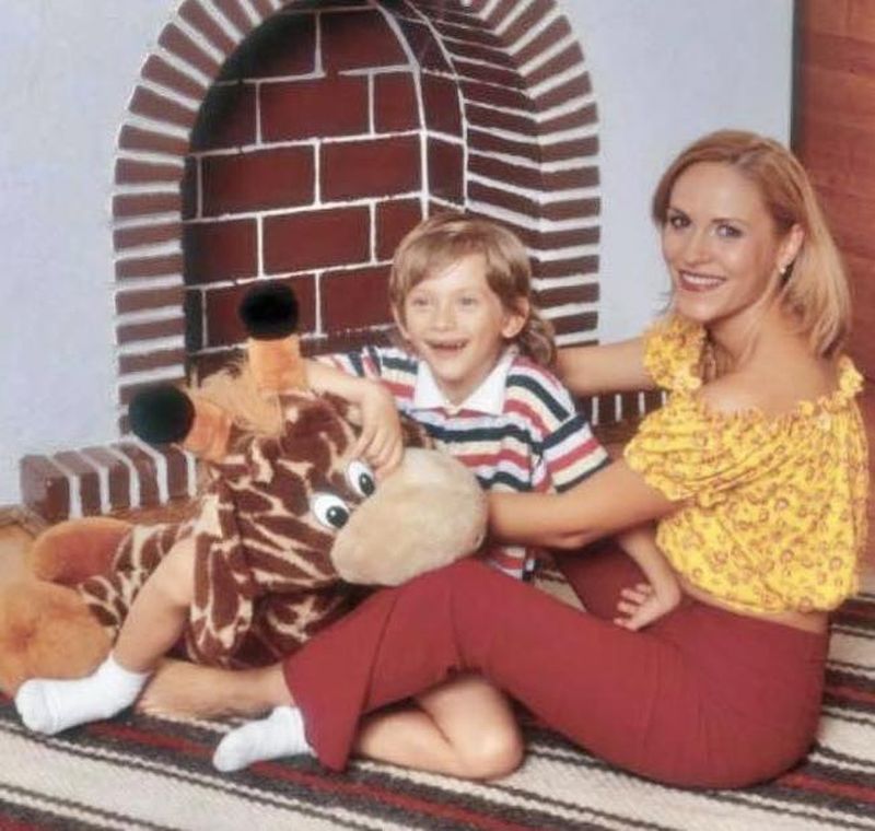 Cu ce se ocupă fiul cel mare al Gabrielei Firea  