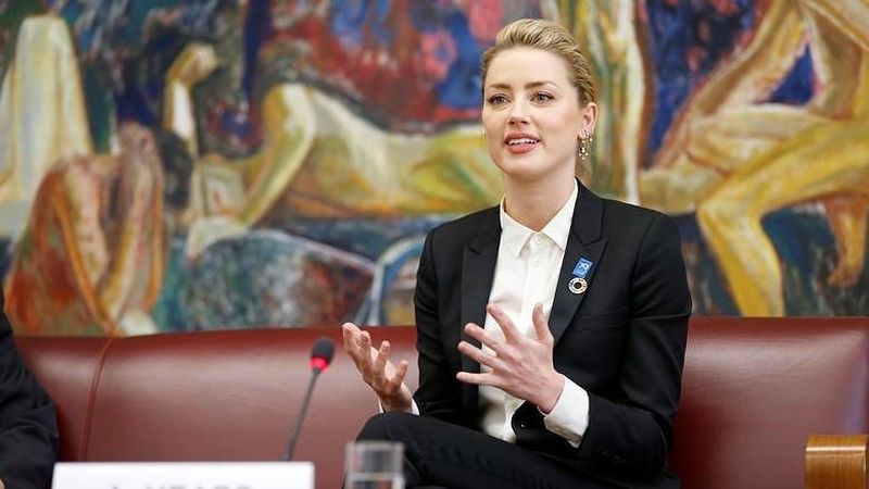 Amber Heard, acuzații neașteptate la adresa lui Jason Momoa. Actrița susține că a fost &ldquo;terorizată&rdquo; pe platourile de filmare ale Aquaman 2: "Vrea să mă concedieze. Se &icirc;mbrăca ca Johnny Depp ca să mă enerveze"