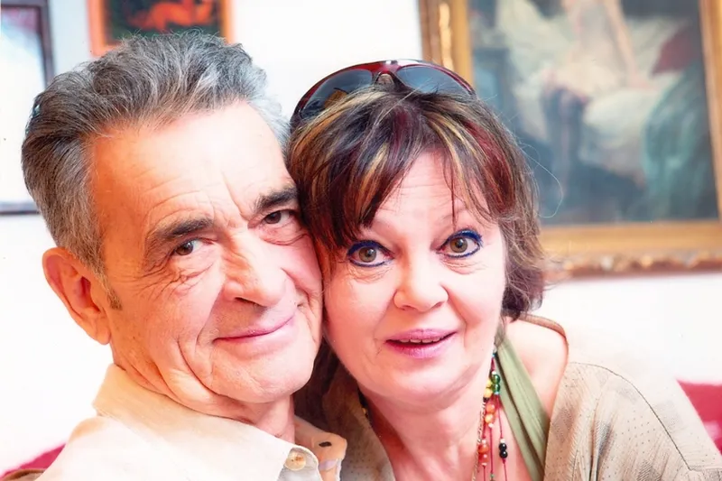 Anca Pandrea plânge că nu poate merge la mormânt la Iurie Darie