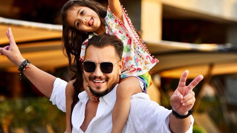 Bat clopote de nuntă pentru Bursucu și aleasa inimii sale! Iată mesajul inedit pe care i l-a transmis fiica sa cu o zi &icirc;nainte de marele eveniment