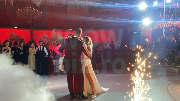 EXCLUSIV! Bursucu și Andreea, verighete de la o celebră casă de bijuterii franțuzească! Cum arată superbele bijuterii