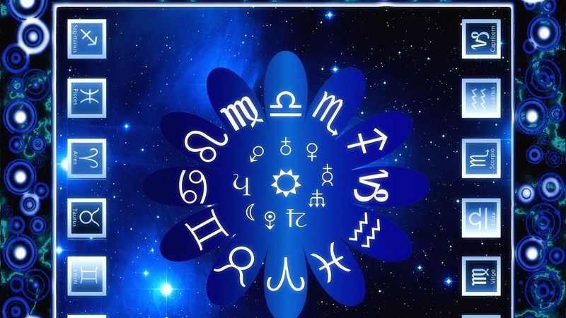 Horoscop zilnic, 16 octombrie 2023: Fecioarele &icirc;nt&acirc;mpină probleme &icirc;n relația cu partenerul. Vărsătorii trebuie să &icirc;nvețe să aibă răbdare