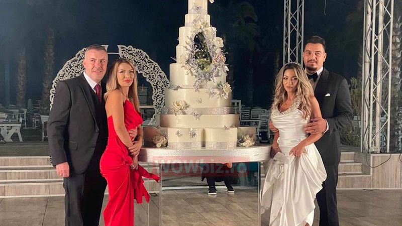 Imagini spectaculoase cu focul de artificii și tortul de 8 etaje de la nunta lui Bursucu cu Andreea