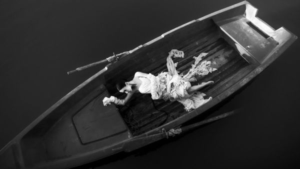 Holy Molly a lansat primul său EP - "Liliac"