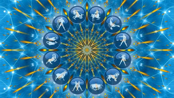 Horoscop zilnic, 19 octombrie 2023: Vărsătorii au norocul de partea lor. Peștii sunt &icirc;n căutarea unor oportunități care să le aducă un venit &icirc;n plus