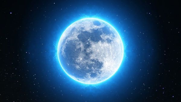Eclipsă de lună pe 28 octombrie 2023: Cum sunt zodiile influențate de acest aspect astronomic? 