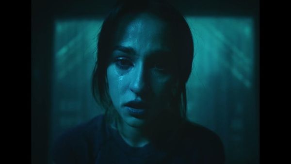 VIDEOCLIP: Holy Molly - Atac de panică