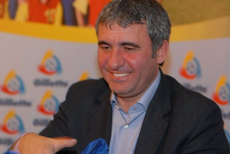 Reacția lui Gică Hagi după ce Ianis s-a logodit la Paris