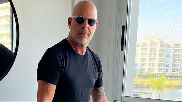 Bruce Willis, fotografie emoționantă alături de mama sa. Actorul a înduioșat inimile fanilor