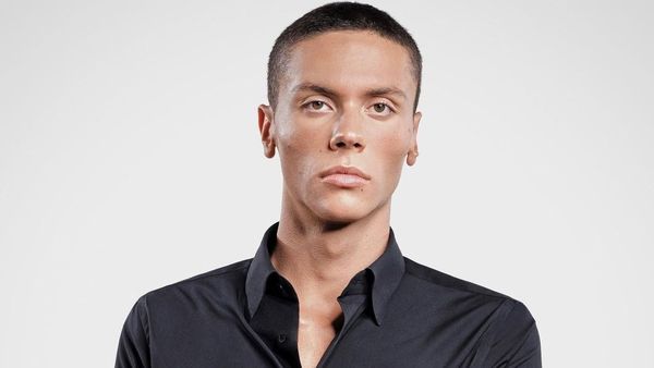 David Popovici, lecție de modestie! Imaginea care face furori pe internet. Cum a fost fotografiat campionul