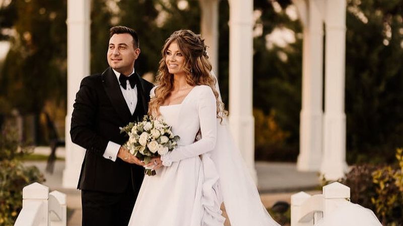 Anunțul făcut de Valentin Sanfira și Codruța Filip după ce au &icirc;mplinit un an de la căsătorie: "Nici lucrurile nu &icirc;ți ies așa cum trebuie, nu poți să faci nimic stresat și supărat"