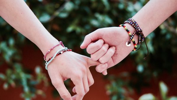 Citate despre prietenie: Cele mai frumoase texte despre valoarea prieteniei