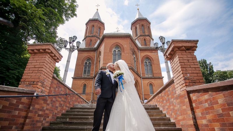 C&acirc;nd nu se fac nunți &icirc;n 2024. Lista sărbătorilor și posturilor