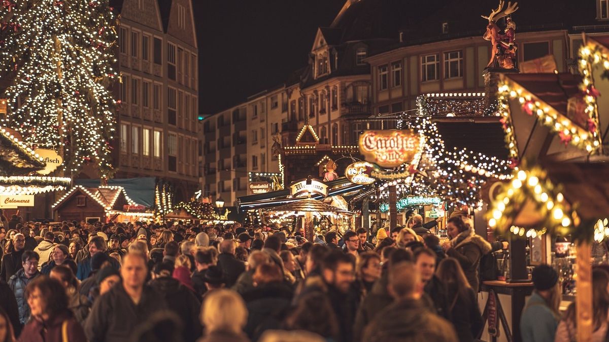 Când se deschide Târgul de Crăciun din București în 2023?