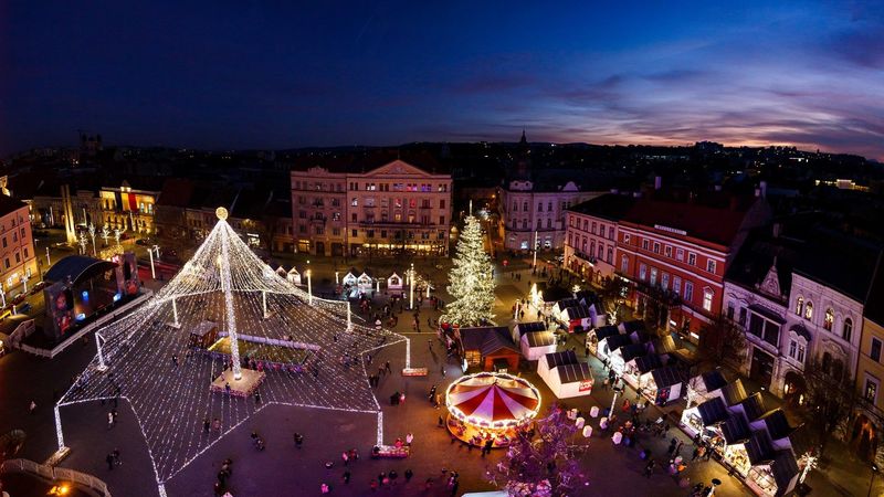 Când se deschide Târgul de Crăciun din Cluj-Napoca în 2023?