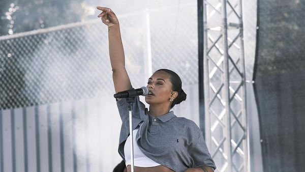 "Îi mulțumesc că m-a binecuvântat cu talentul frumos de a cânta". Antonia, postare înduioșătoare pe internet. Artista îi este recunoscătoare lui Dumnezeu pentru tot ce are