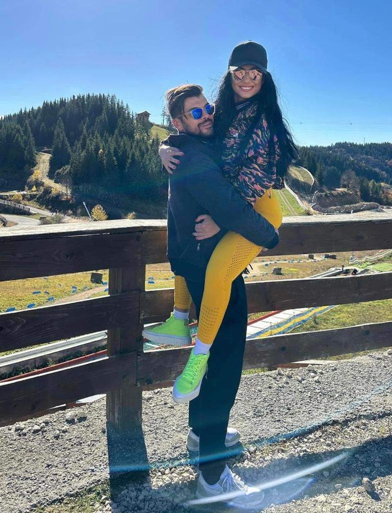 Marius Elisei și iubita lui, Gabriela