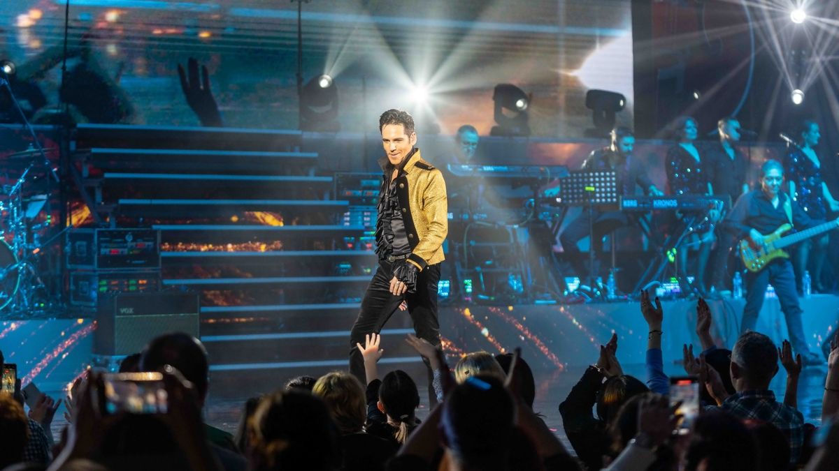 C&acirc;t costă un bilet la concertul live de Crăciun a lui Ștefan Bănică la Sala Palatului?