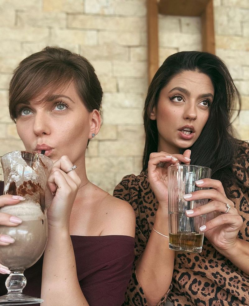 Alexandra Gherman și Oana Moșneagu 