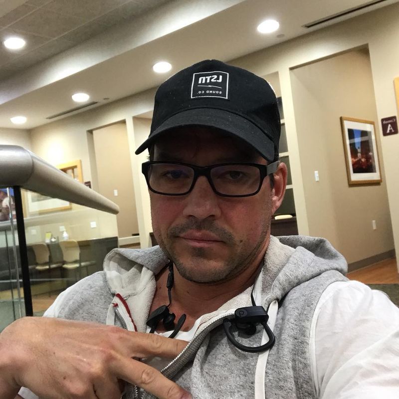 Tyler Christopher a fost arestat pe aeroportul Hollywood-Burbank