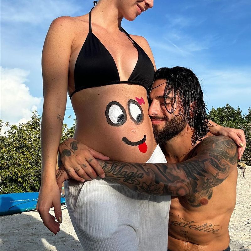 Maluma și iubita lui, Susana Gomez, vor deveni părinți pentru prima oară.