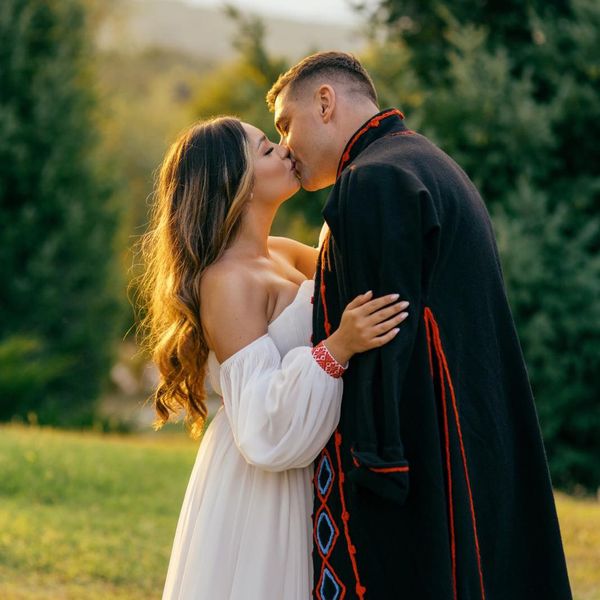 George Simion va deveni tată pentru prima dată! Soția liderului AUR, Ilinca Simion, a confirmat că este &icirc;nsărcinată