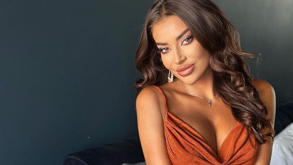 Cu ce se ocupă acum Elena Ionescu? Artista s-a schimbat radical în ultimii ani