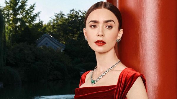 Cine este românca care a jefuit-o pe Lily Collins din „Emily in Paris”, într-un hotel din Hollywood