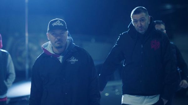 La Familia și JO au lansat "Zori de Ziuă", piesă extrasă de pe albumul "Foarte"