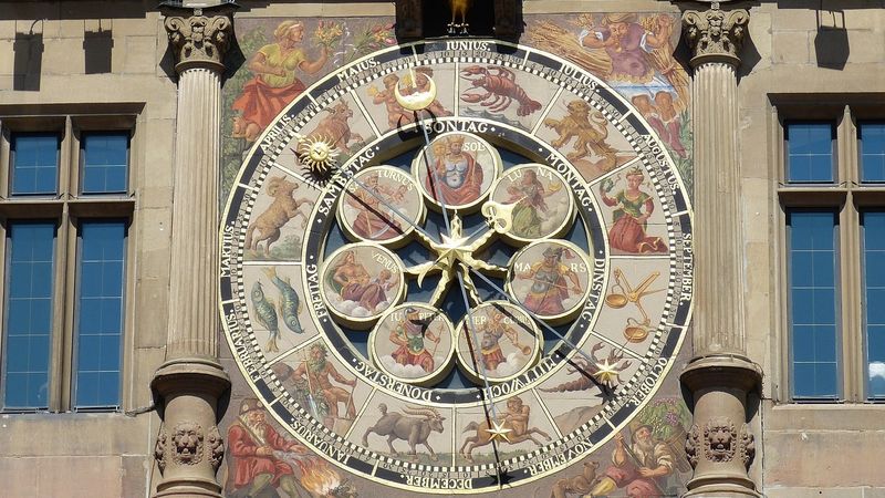 Horoscop zilnic, 9 noiembrie 2023: Leii se pregătesc de vacanță. Capricornii vor primi o sumă mare de bani
