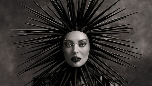 Delia lansează albumul ”Flex”, o incursiune de 13 piese în universul complex al artistei: "Am așteptat mult lansarea albumul și în sfârșit se întâmplă"