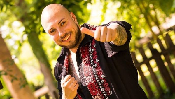 "Nimeni nu a crezut că e posibilă transformarea mea, nici măcar părinții și toți încercau să mă deturneze de la programul meu". Vlad Ivaniuc este o adevărată inspirație pentru cei care se luptă cu obezitatea