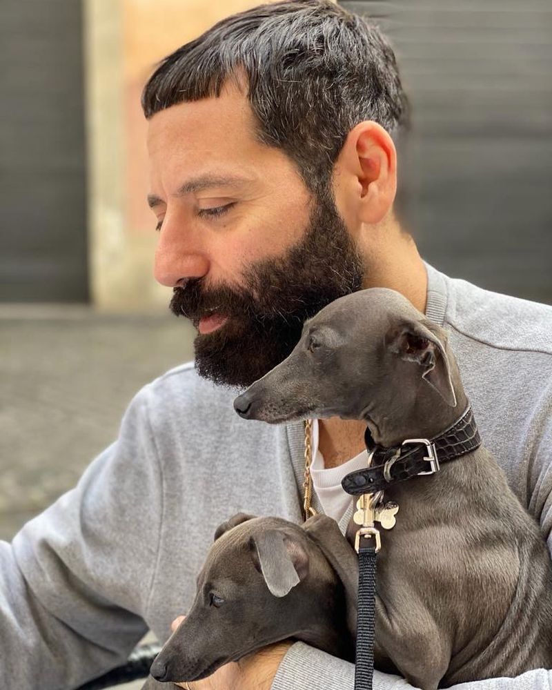 Davide Renne, noul director de creație al Moschino, a murit la vârsta de 46 ani