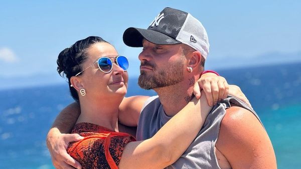 "Pe zi ce trece sunteți tot mai falși și mai lipsiți de originalitate. Să nu mai spun de aroganță". Tavi Clonda și Gabriela Cristea au intrat în gura fanilor. Detaliul care i-a scos din sărite