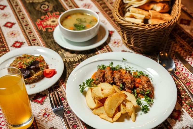 Ce se mănâncă de Lasata Secului pentru Postul Crăciunului? Tradiții pentru ziua de azi, 14 noiembrie 2023